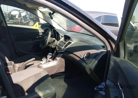 2015 Chevrolet Cruze 1Lt Auto z USA, uszkodzony, nr VIN 1G1PC5SB4F7289894